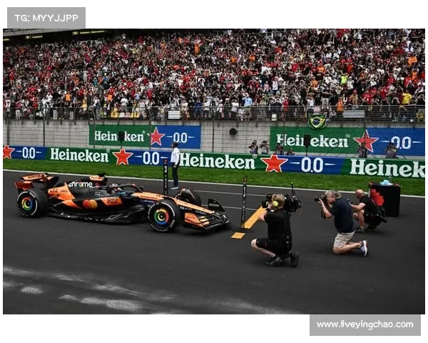 F1卡塔尔冲刺排位赛皮亚斯特里夺杆位，优势0.032秒